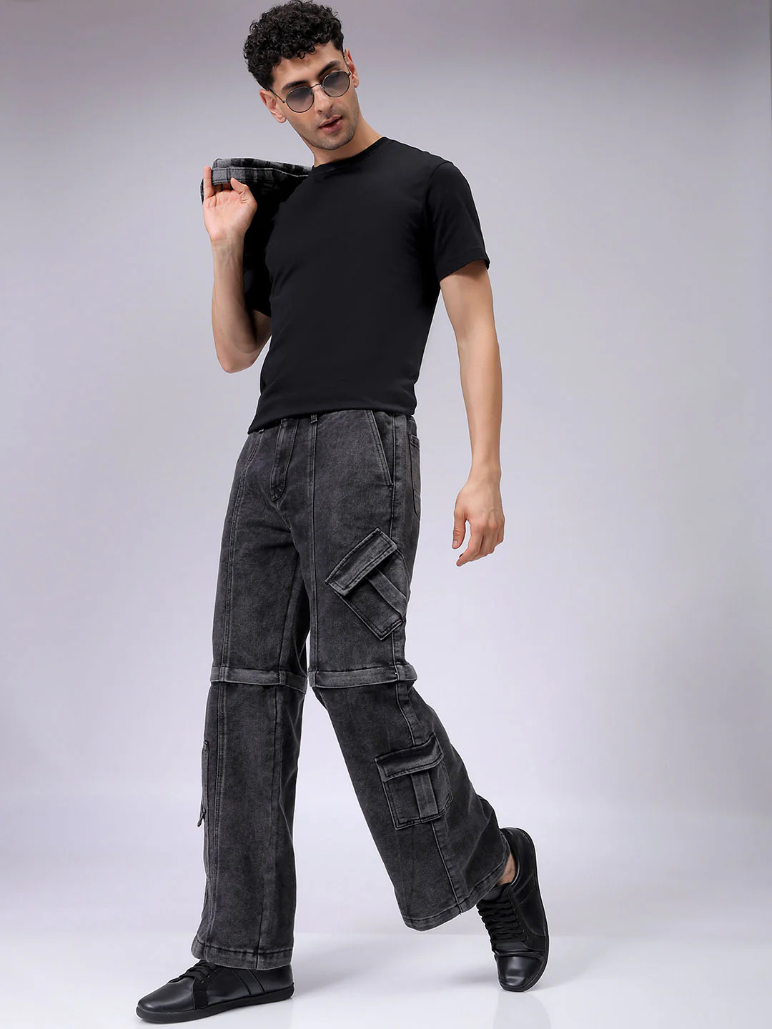 Men's Charcoal Black Wide Leg Fit Solid Utility Jeans - Image 3