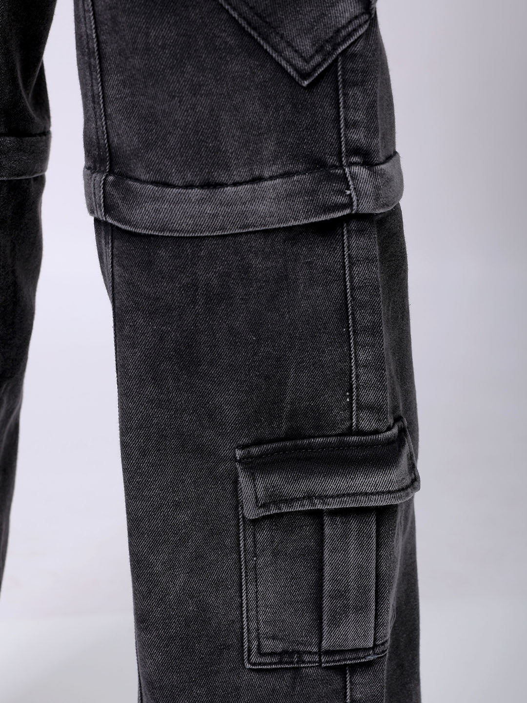 Men's Charcoal Black Wide Leg Fit Solid Utility Jeans - Image 9