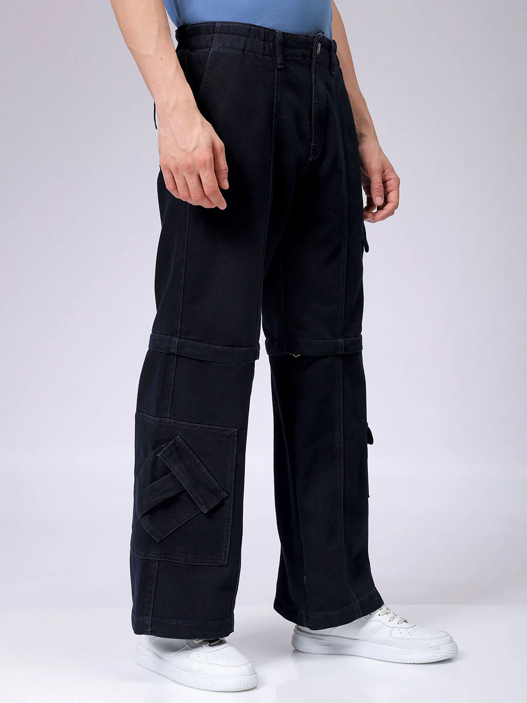 Men's Dark Blue Wide Leg Fit Solid Utility Jeans - Image 4