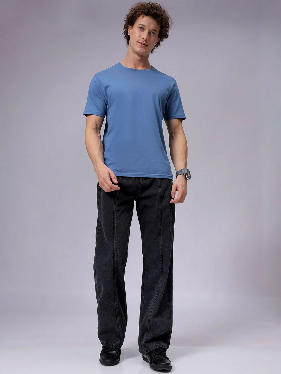 Men's Charcoal Wide Leg Fit Solid Utility Jeans - Image 3