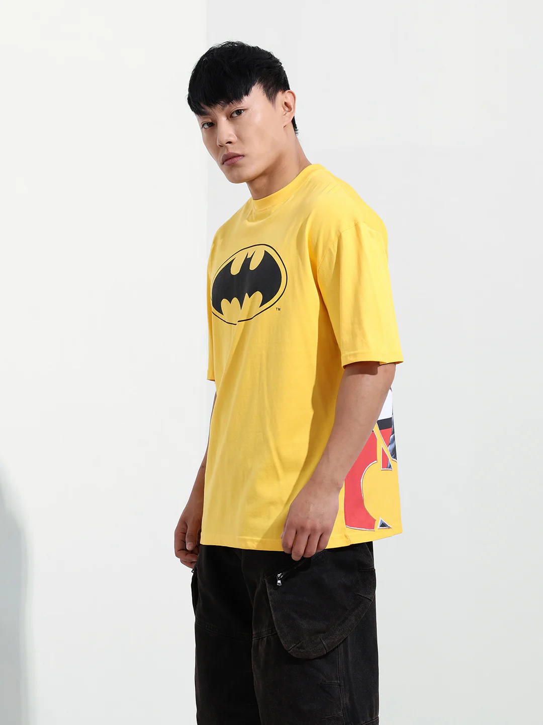 Men's Yellow Boxy Fit Character Batman Printed Crew Neck T-Shirt - Image 4