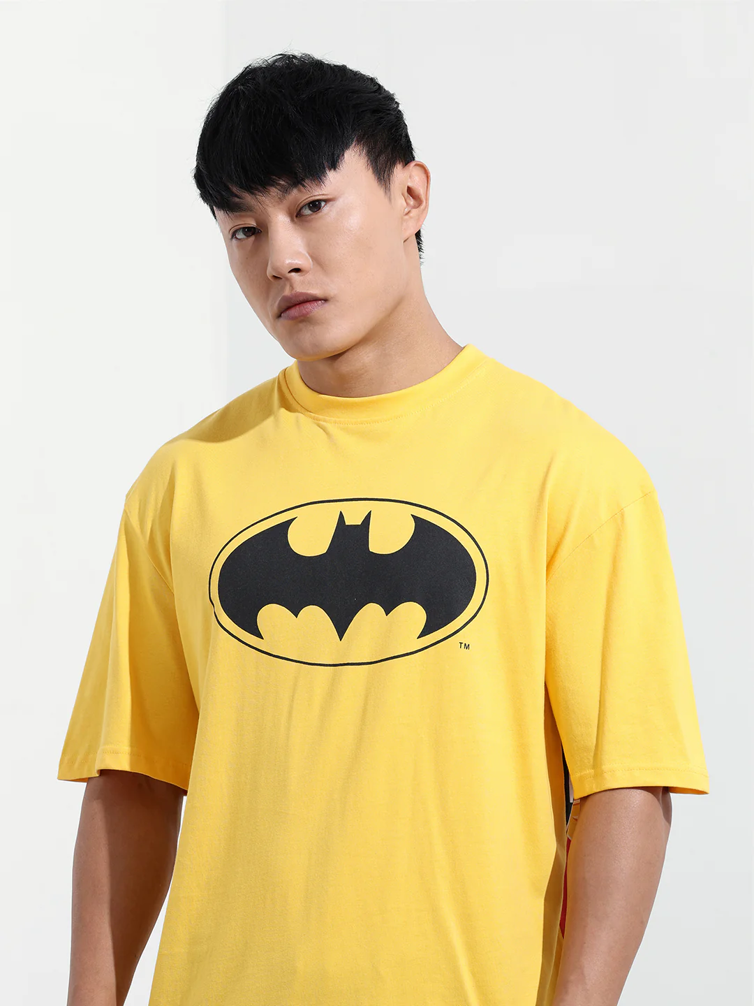 Men's Yellow Boxy Fit Character Batman Printed Crew Neck T-Shirt - Image 5