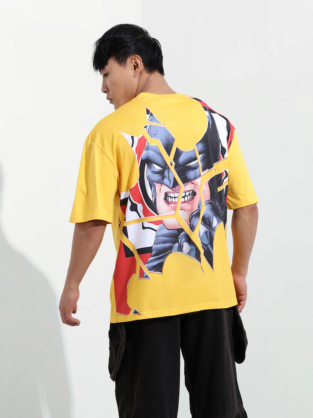 Men's Yellow Boxy Fit Character Batman Printed Crew Neck T-Shirt - Image 7