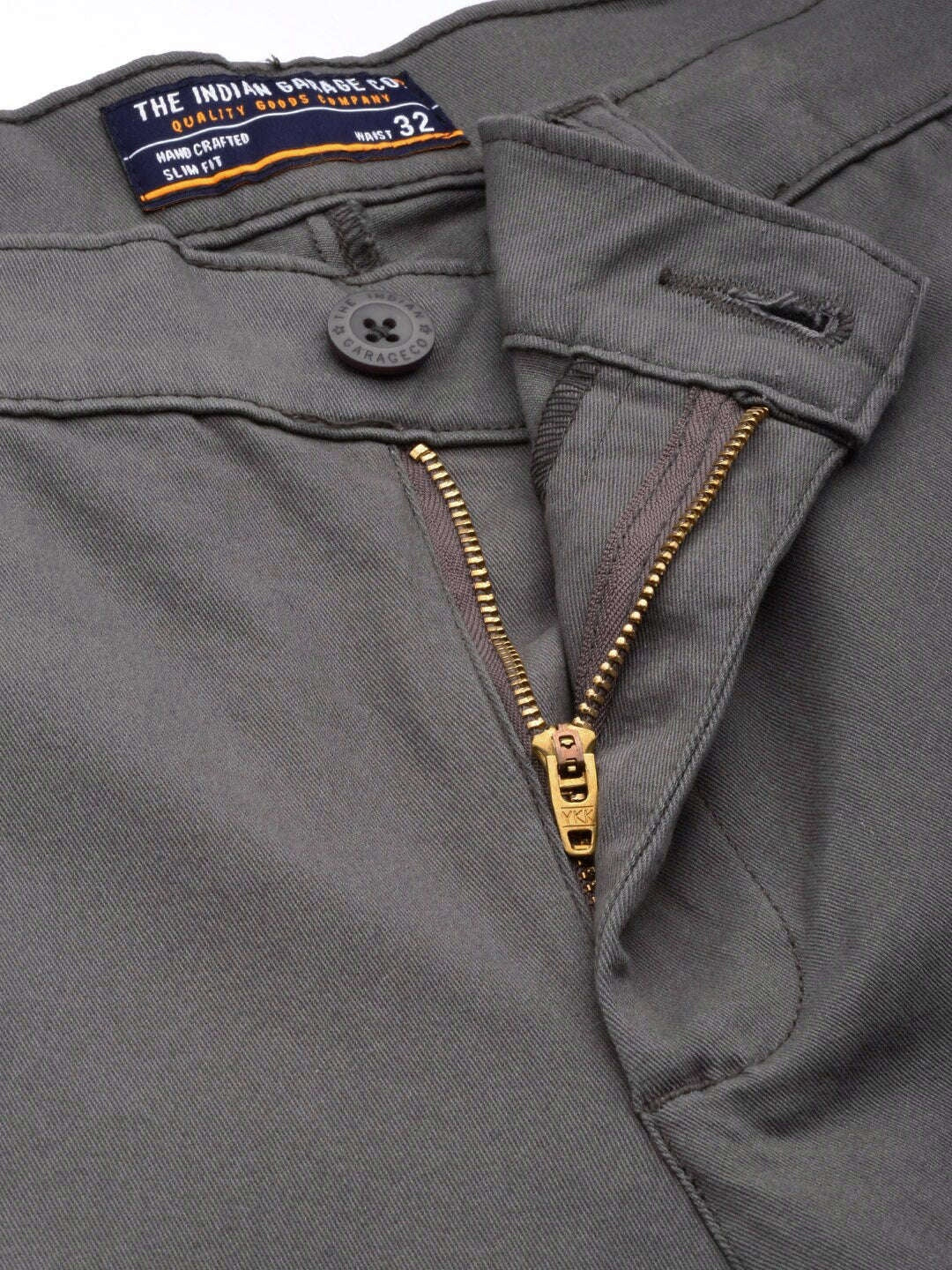 Men's Grey Slim Fit Solid Utility Cargo - Image 4